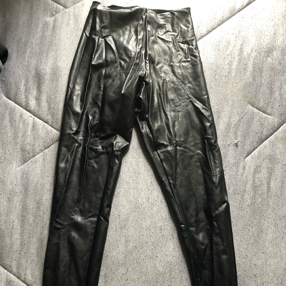 WOMENS COMMANDO FAUX LEATHER LEGGING MEDIUM